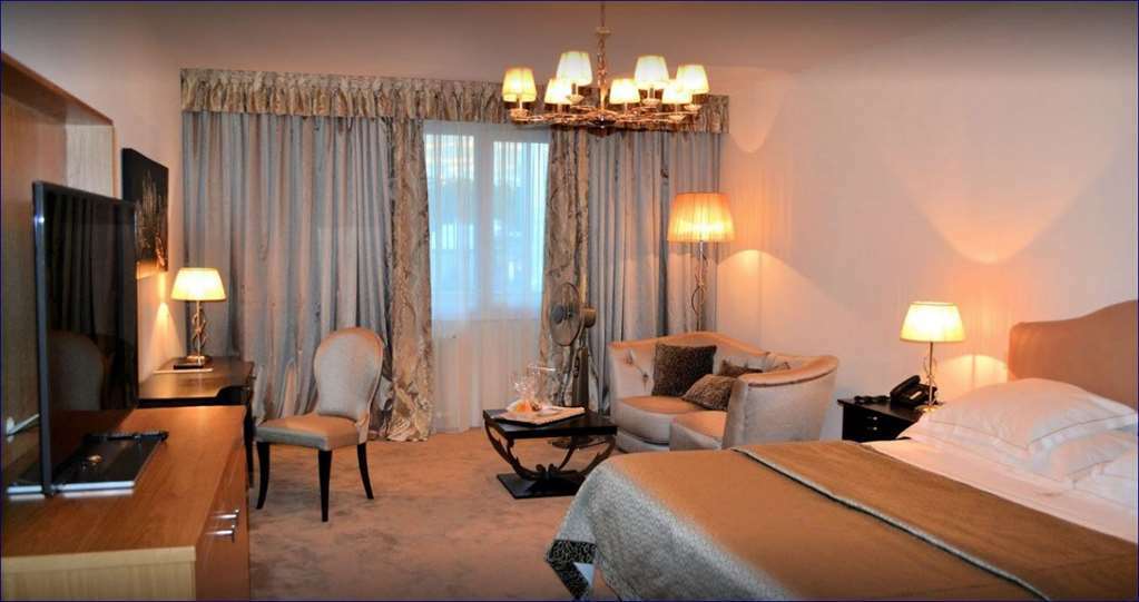 Hotel Adriatica Женева Номер фото